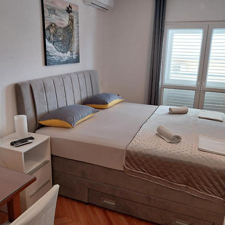 Apartments Rose Loboja マカルスカ エクステリア 写真