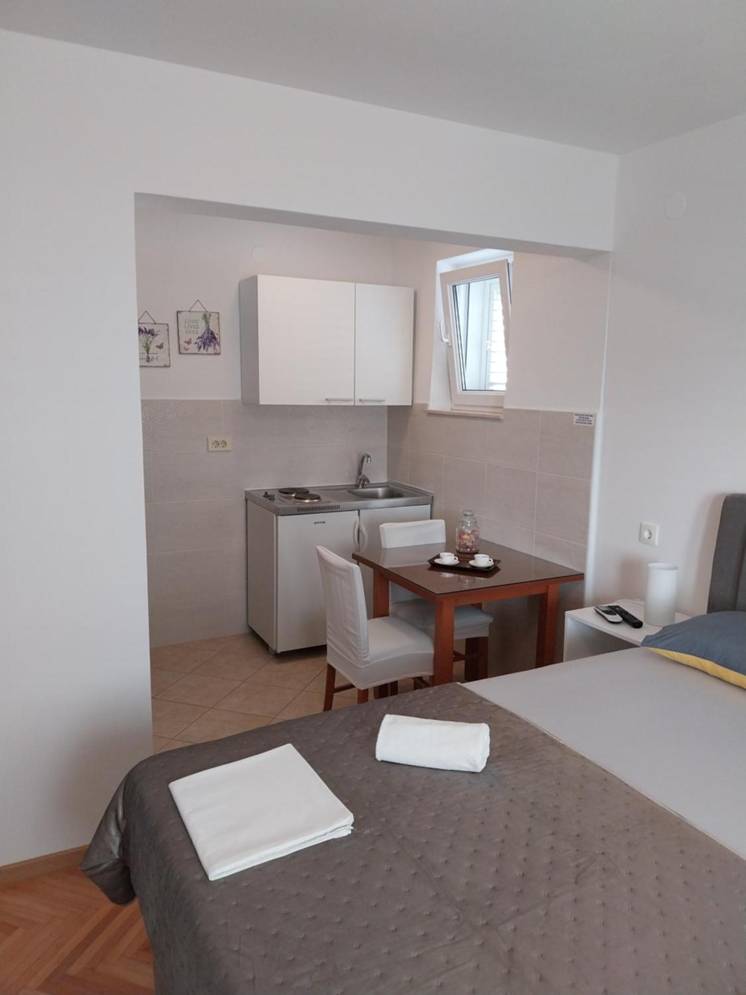 Apartments Rose Loboja マカルスカ エクステリア 写真